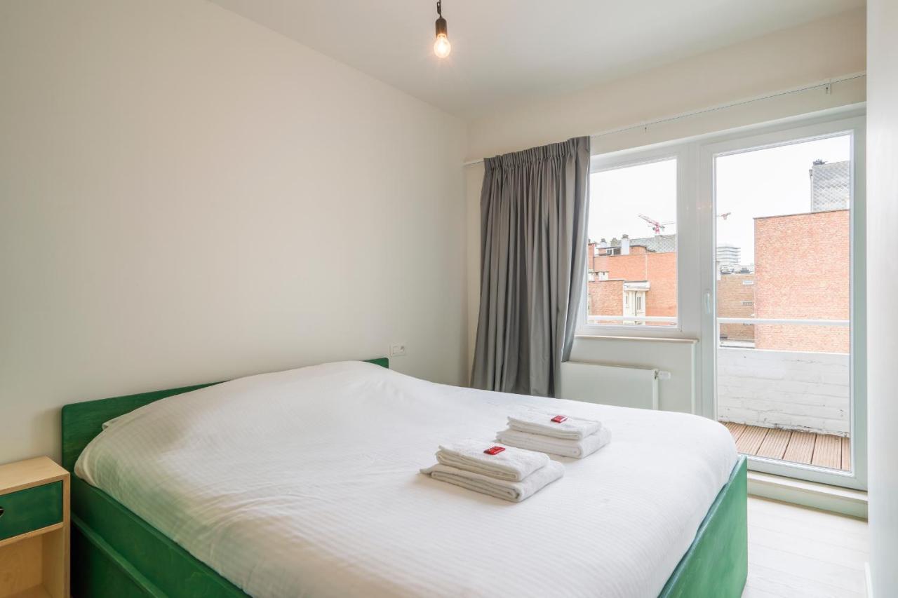 Modern And Bright Seaside App W Seaview & Terrace Oostende