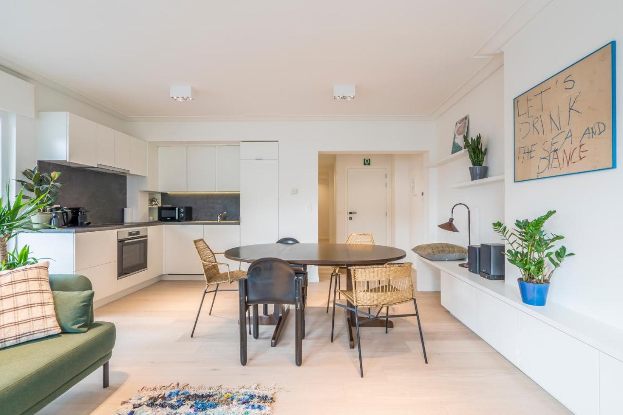 Modern And Bright Seaside App W Seaview & Terrace Oostende